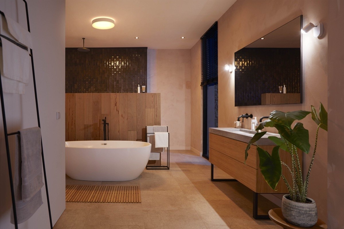Aufgepasst: Die Neuen Badezimmer-Deckenleuchten Sind Deutlich inside Hue Badezimmer Lampe